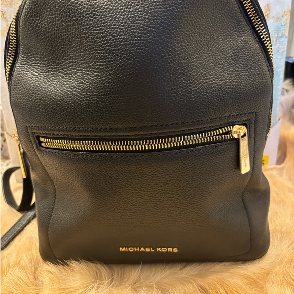Michael kors backpack - Picture 2 of 7